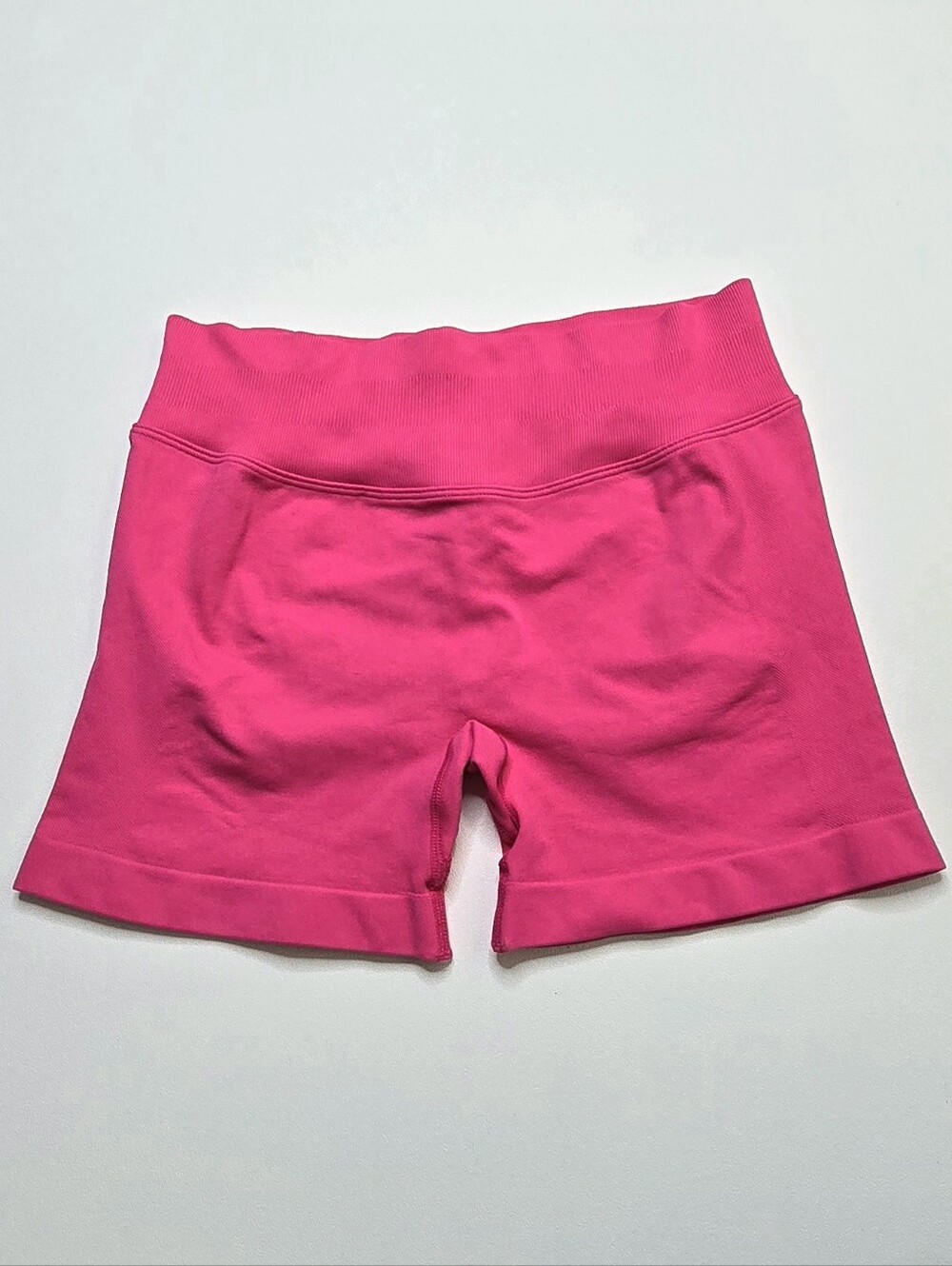 Womenβs Hot Pink Scrunch Butt Workout Shorts Ruched Athletic Size M